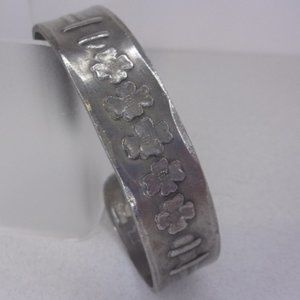 Wendell August Forge Pewter Dogwood Cuff Bracelet